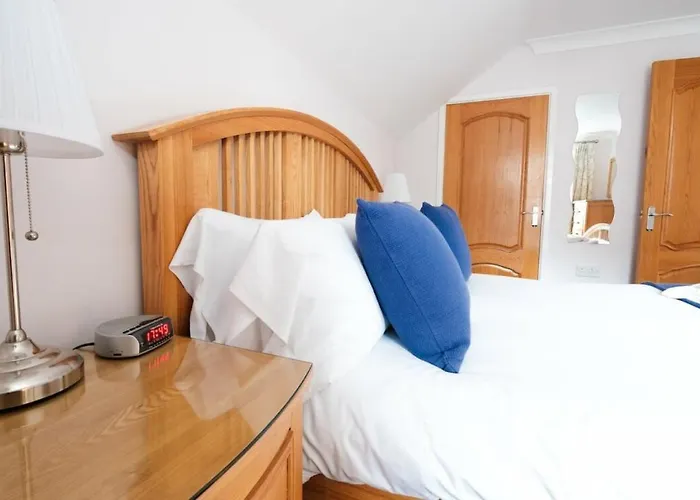 Number Seven * Whitby